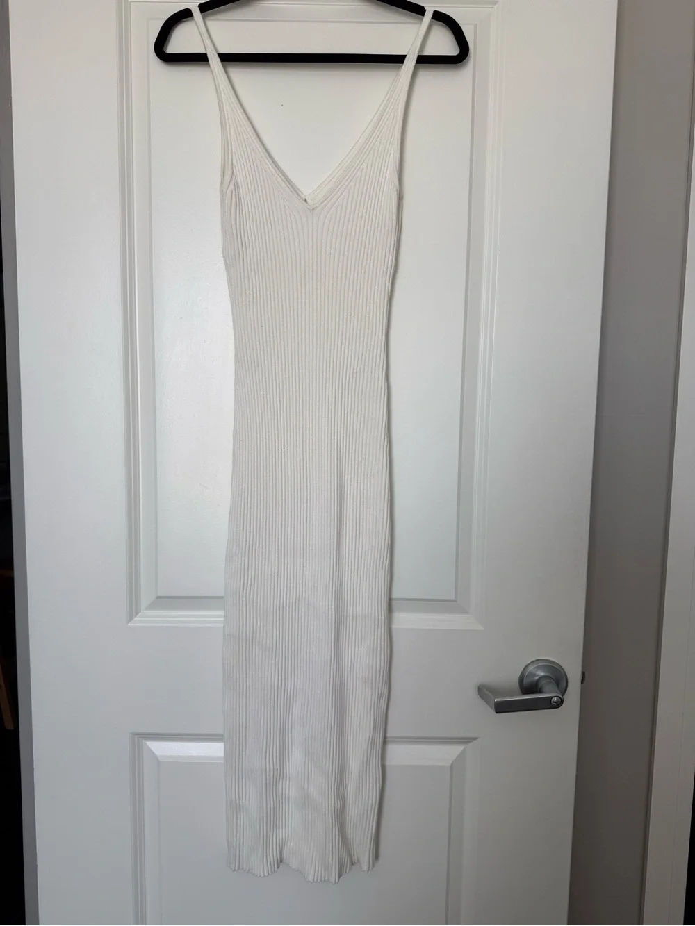 Slim Ribbed White V-Neck Sweater Dress